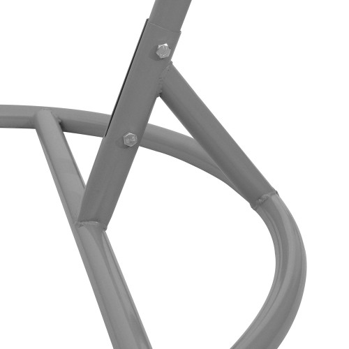 Stelaż opiera się na stabilnej, okrągłej podstawie, zapewniającej bezpieczeństwo użytkowania.