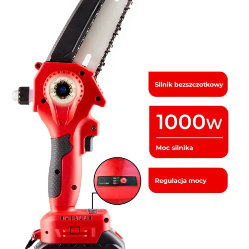 Akumulatorową pilarkę ręczną z opisami jej funkcji. Wyróżniono: silnik bezszczotkowy, moc silnika 1000W oraz regulację mocy. Dodatkowo  widoczny jest wskaźnik naładowania baterii.